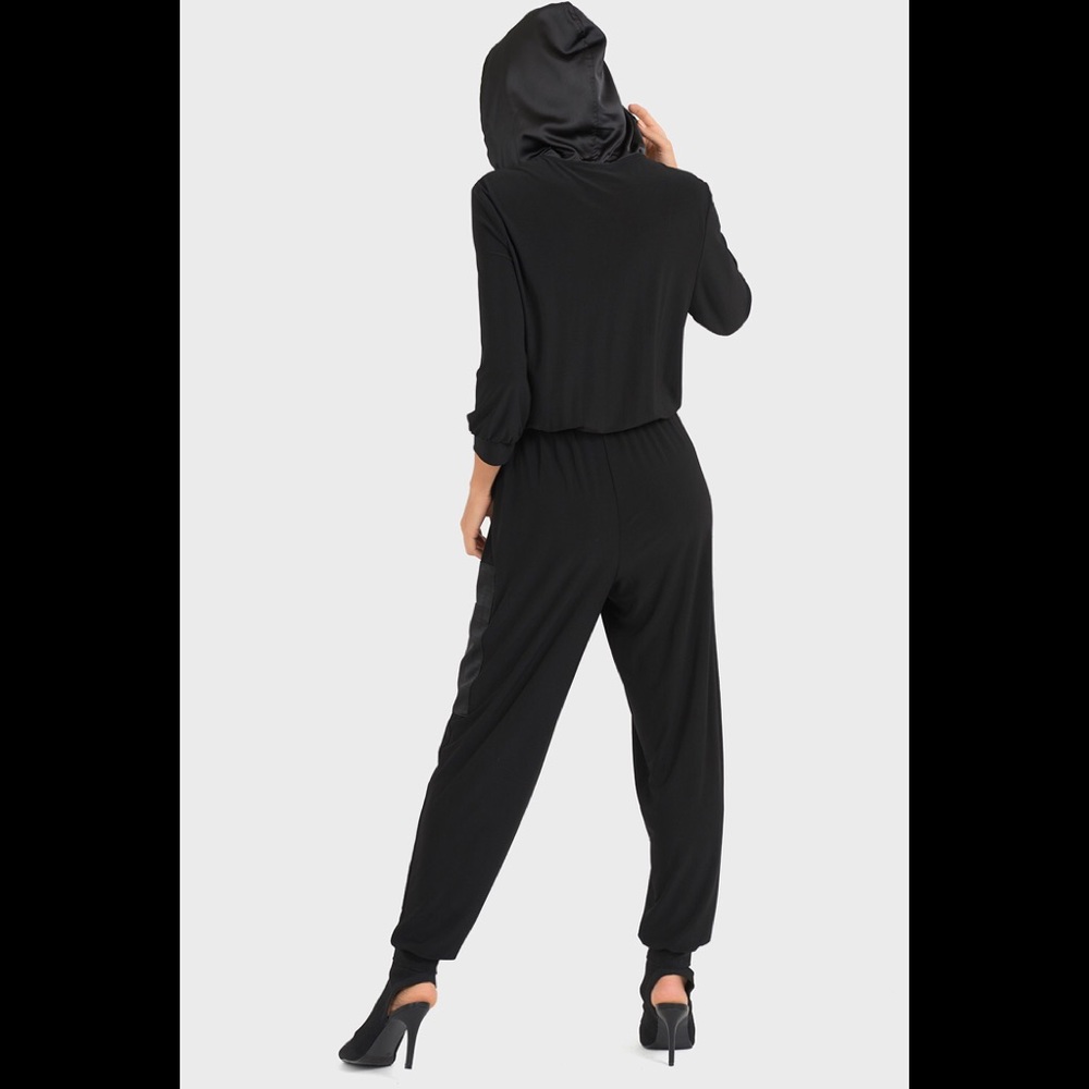 Jumpsuit - Picture 2 of 3